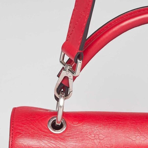 Louis Vuitton Rubis Monogram Leather Very One Handle Bag - Picture 2 of 11